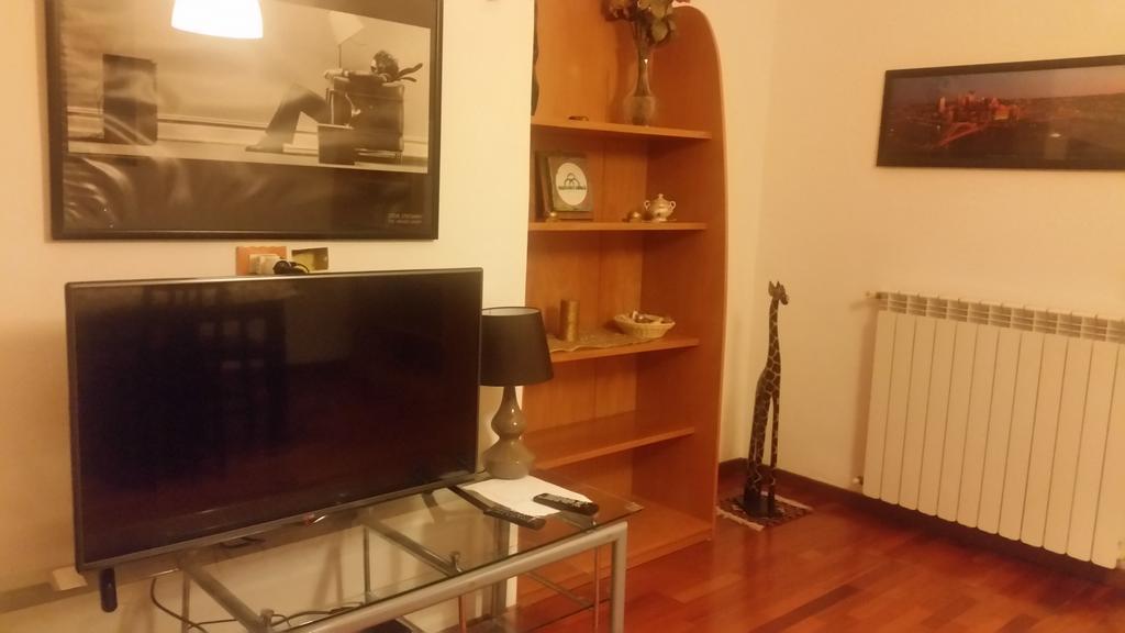 Apartment In A Villa A Mondello Bagian luar foto