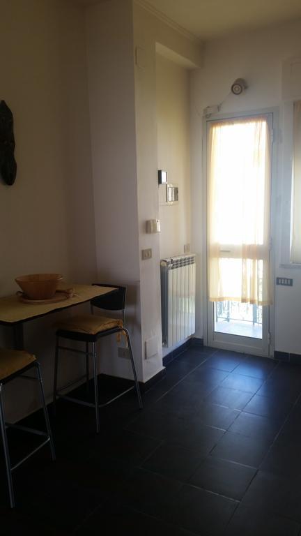 Apartment In A Villa A Mondello Bagian luar foto