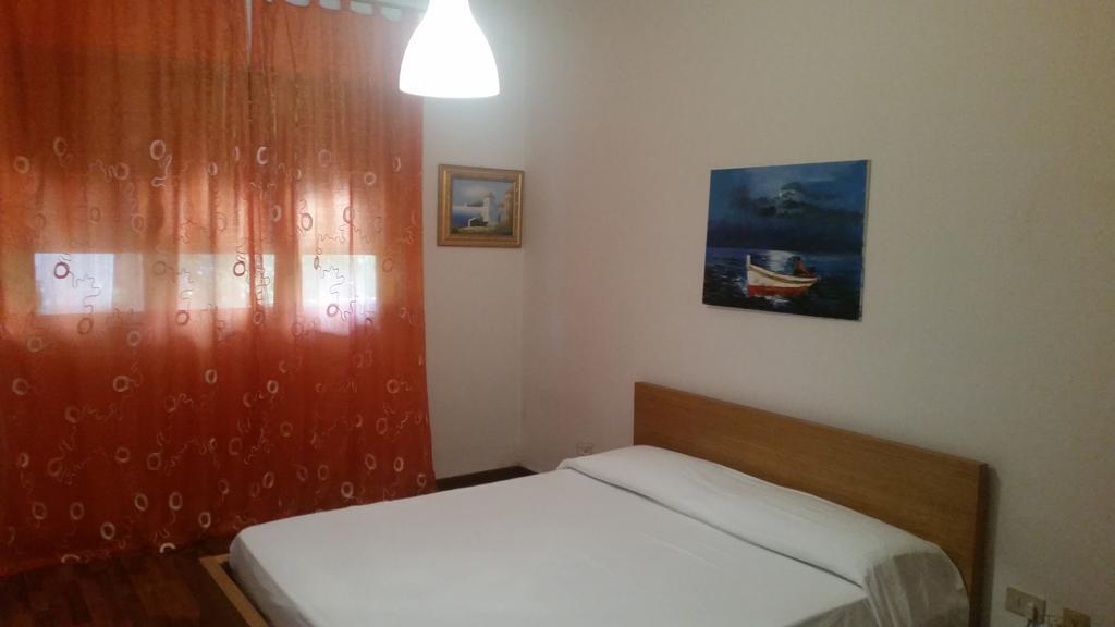 Apartment In A Villa A Mondello Bagian luar foto